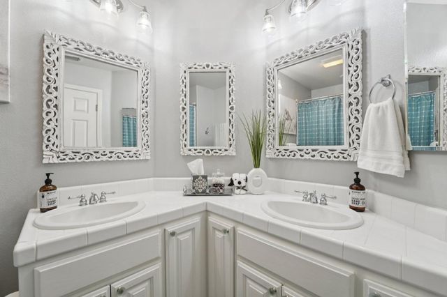 476 Arcadia Way, Salinas, CA 93906