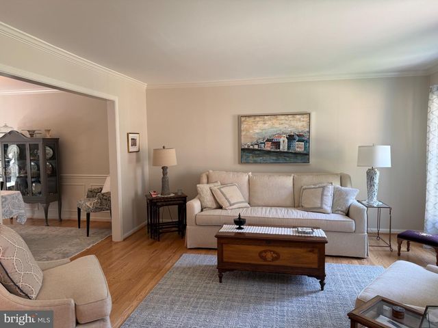 9552 GRANDE OAKS CT, Vienna, VA 22181