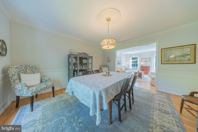9552 GRANDE OAKS CT, Vienna, VA 22181