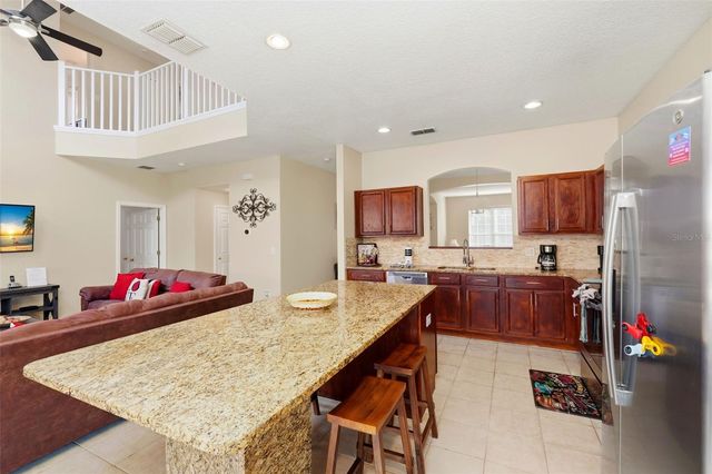 135 SEVILLA AVENUE, Davenport, FL 33897