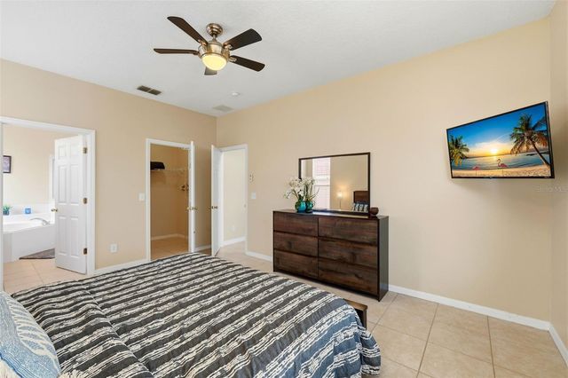 135 SEVILLA AVENUE, Davenport, FL 33897