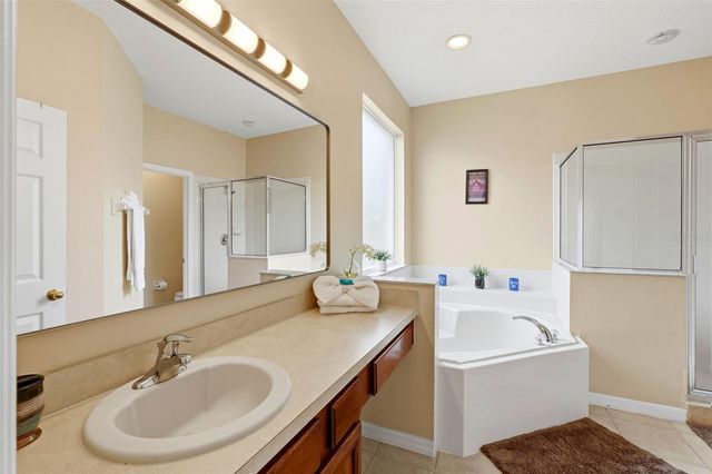 135 SEVILLA AVENUE, Davenport, FL 33897