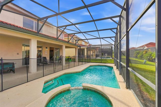 135 SEVILLA AVENUE, Davenport, FL 33897