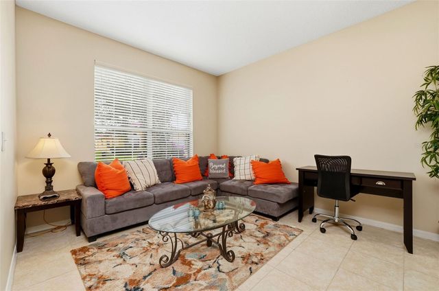 135 SEVILLA AVENUE, Davenport, FL 33897