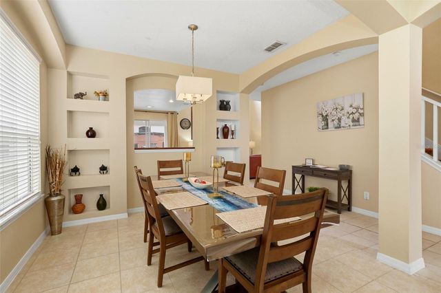 135 SEVILLA AVENUE, Davenport, FL 33897