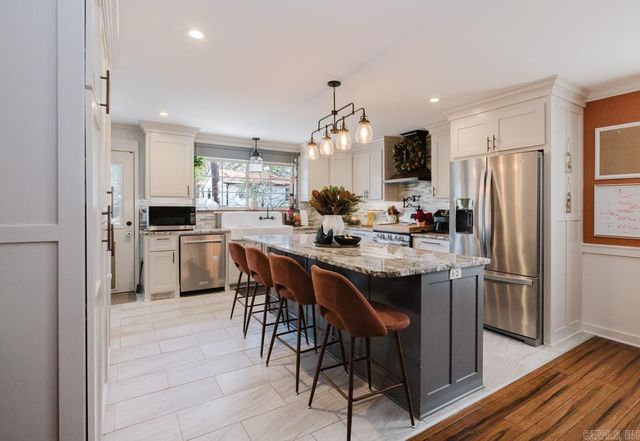 13013 Lemoncrest Ln, Little Rock, AR 72210