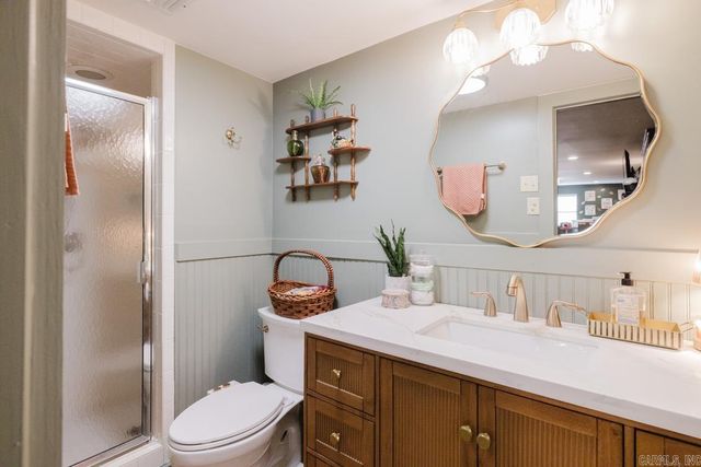 13013 Lemoncrest Ln, Little Rock, AR 72210