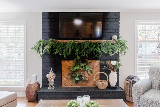 13013 Lemoncrest Ln, Little Rock, AR 72210