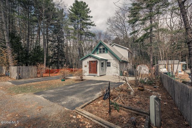 143 Lakeview Avenue, Mayfield, NY 12117
