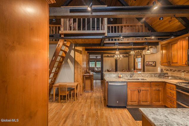 143 Lakeview Avenue, Mayfield, NY 12117