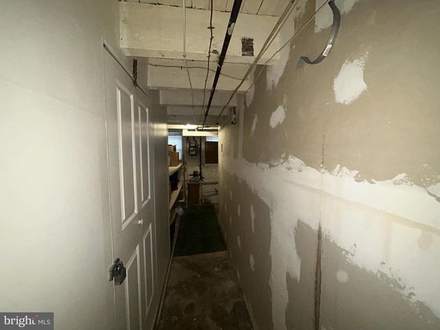 307 S MOUNT ST, Baltimore, MD 21223