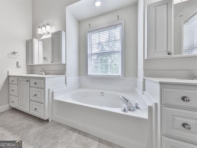 333 Stable Gate Drive, Blairsville, GA 30512