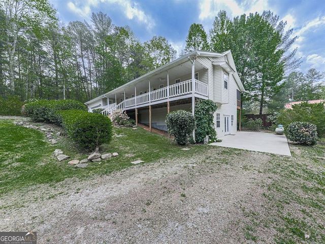 333 Stable Gate Drive, Blairsville, GA 30512