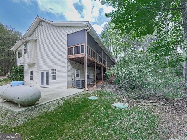 333 Stable Gate Drive, Blairsville, GA 30512
