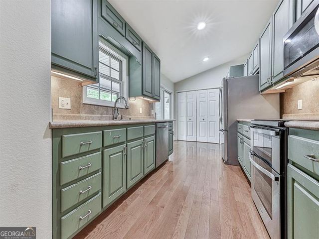 333 Stable Gate Drive, Blairsville, GA 30512