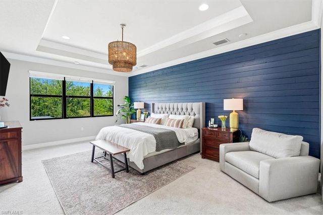 4432 Aurora ST, Naples, FL 34119