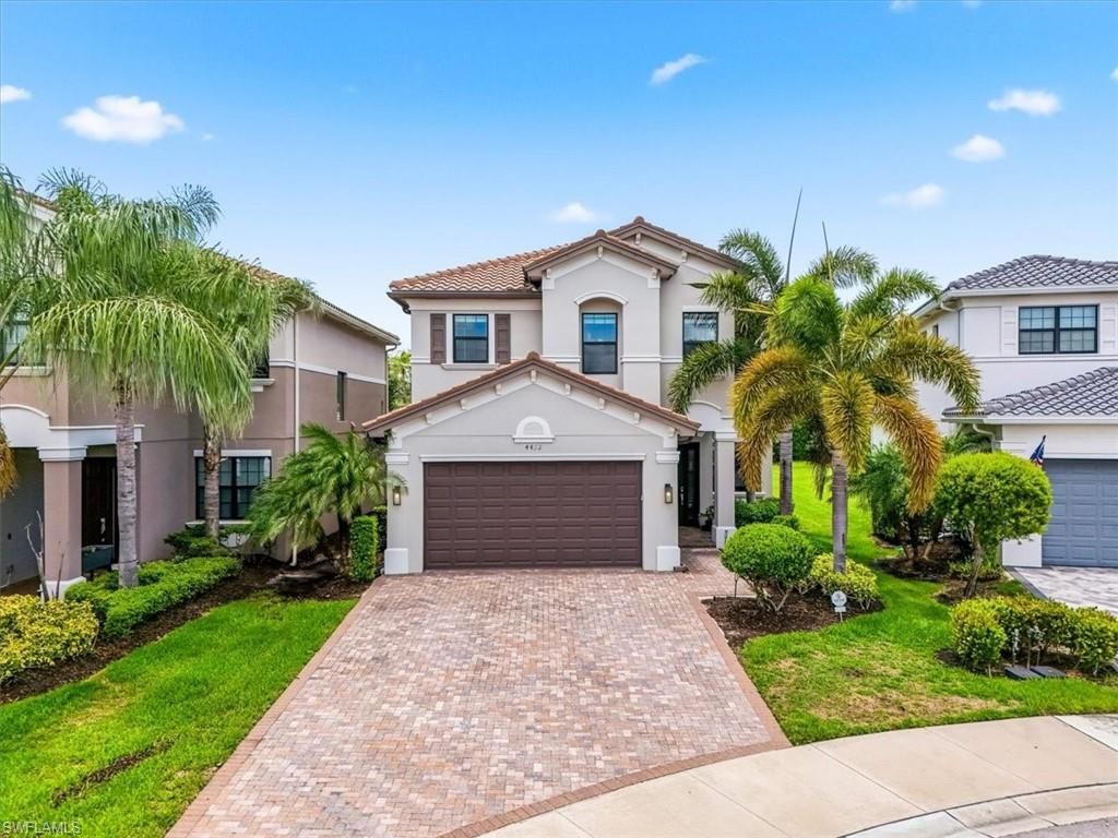 4432 Aurora ST, Naples, FL 34119