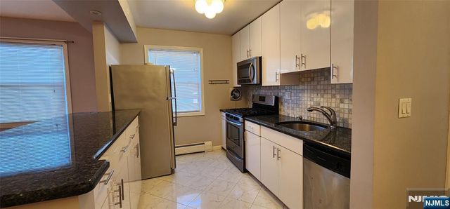 32 Knox Terrace 1D, Wayne, NJ 07470
