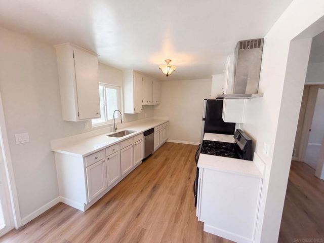 3924 Grandon, San Marcos, CA 92078