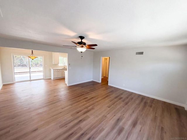 3924 Grandon, San Marcos, CA 92078