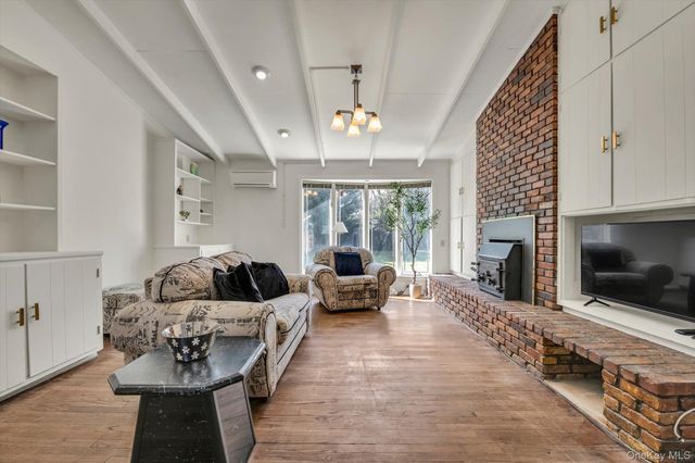 23 Madison, Jericho, NY 11753