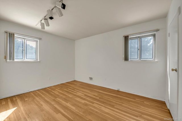 23 Madison, Jericho, NY 11753