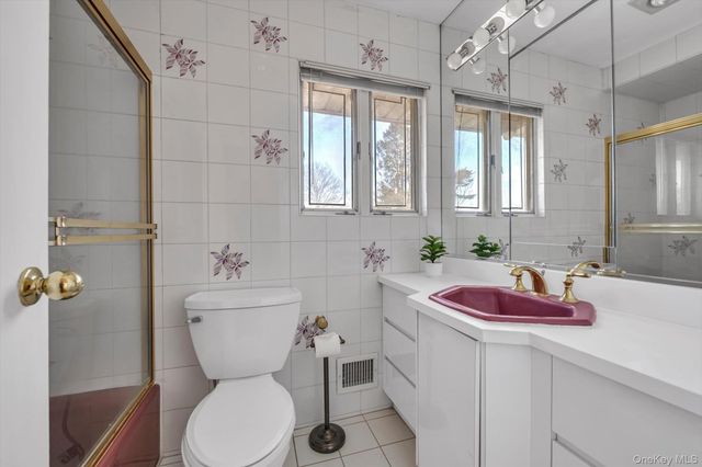 23 Madison, Jericho, NY 11753