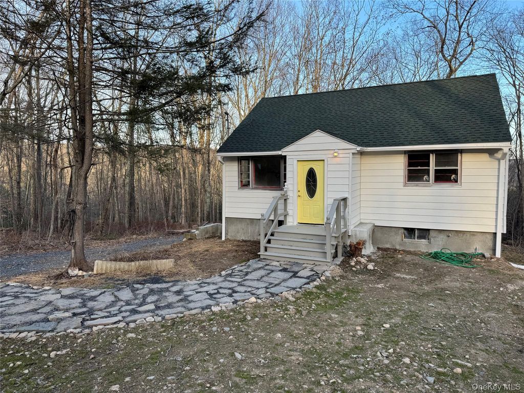 7 Fern Trail, Wurtsboro, NY 12790
