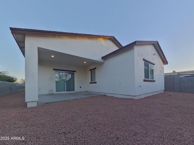 109 E MOUNTAIN VIEW Drive, Avondale, AZ 85323