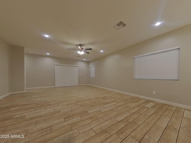 109 E MOUNTAIN VIEW Drive, Avondale, AZ 85323