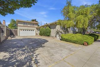 725 Santa Rita Street, Sunnyvale, CA 94085
