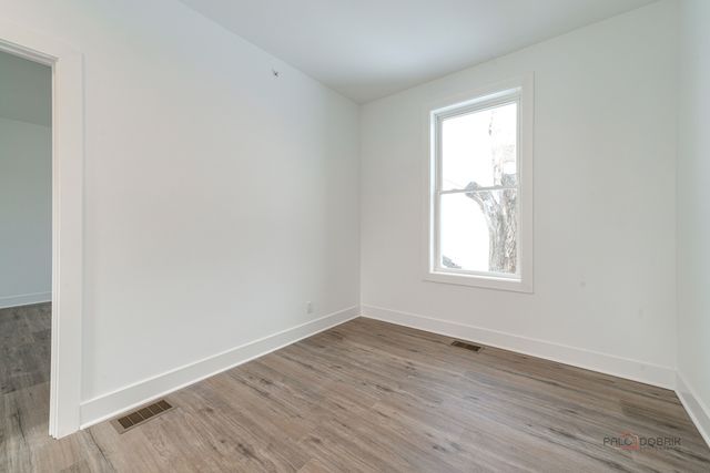 1061 Green Bay Road, Lake Bluff, IL 60044