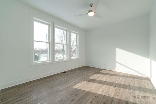 1061 Green Bay Road, Lake Bluff, IL 60044