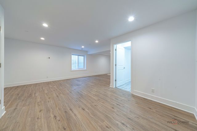 1061 Green Bay Road, Lake Bluff, IL 60044