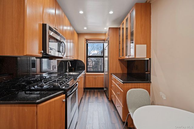 77-15 Ditmars Boulevard B2, Jackson Heights, NY 11370