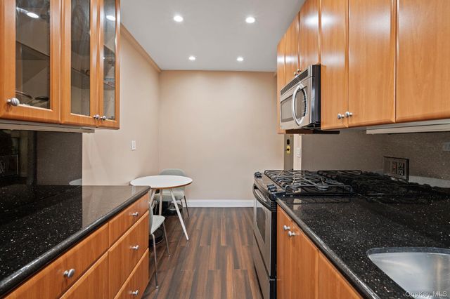 77-15 Ditmars Boulevard B2, Jackson Heights, NY 11370