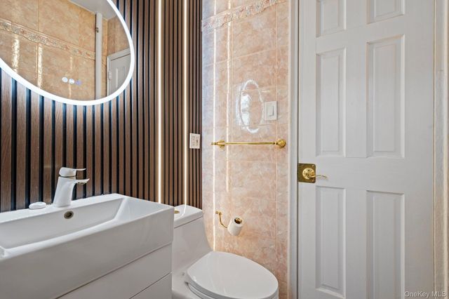 77-15 Ditmars Boulevard B2, Jackson Heights, NY 11370