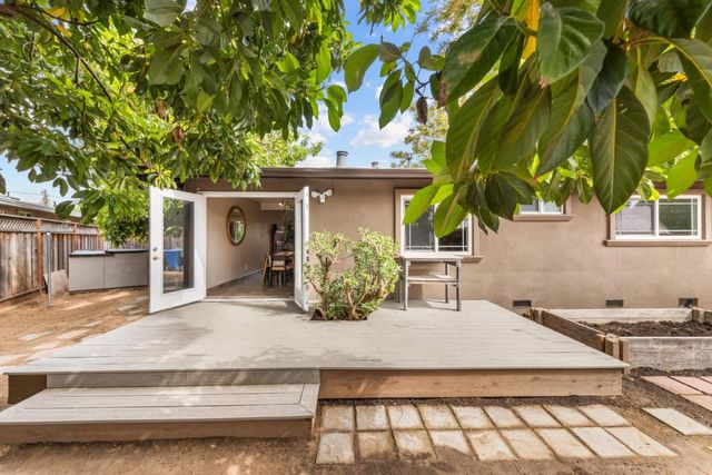 670 W Rincon Avenue, Campbell, CA 95008