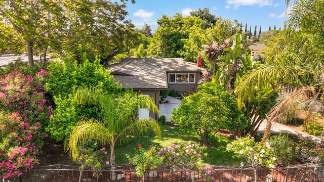 670 W Rincon Avenue, Campbell, CA 95008
