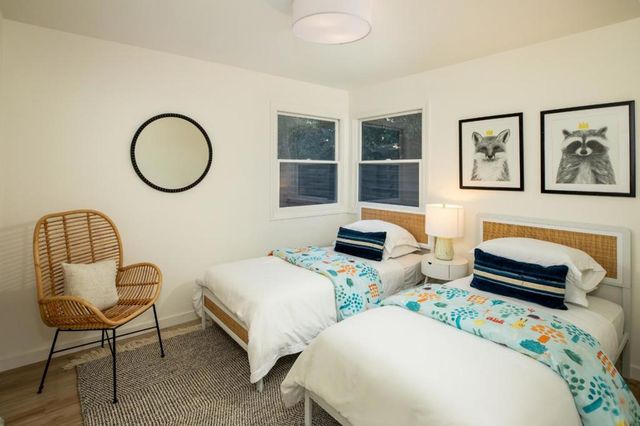 4072 Sutherland Drive, Palo Alto, CA 94303