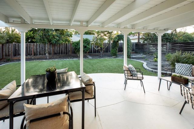 4072 Sutherland Drive, Palo Alto, CA 94303