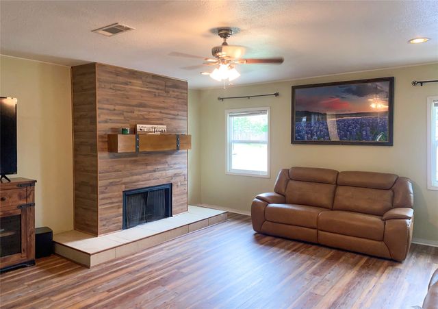2238 Sussex Drive, Garland, TX 75041