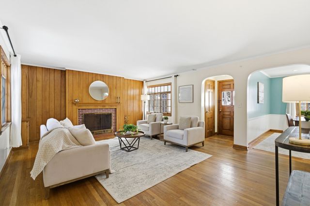 534 Walhalla Road, Columbus, OH 43202