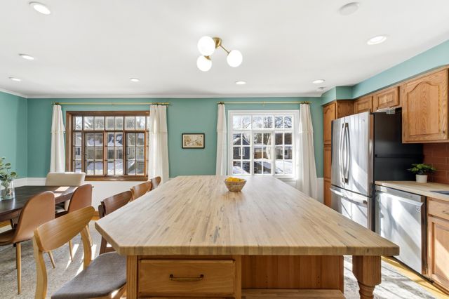 534 Walhalla Road, Columbus, OH 43202