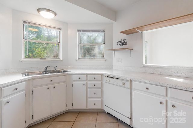 7320 Meadow Glen Drive, Mint Hill, NC 28227