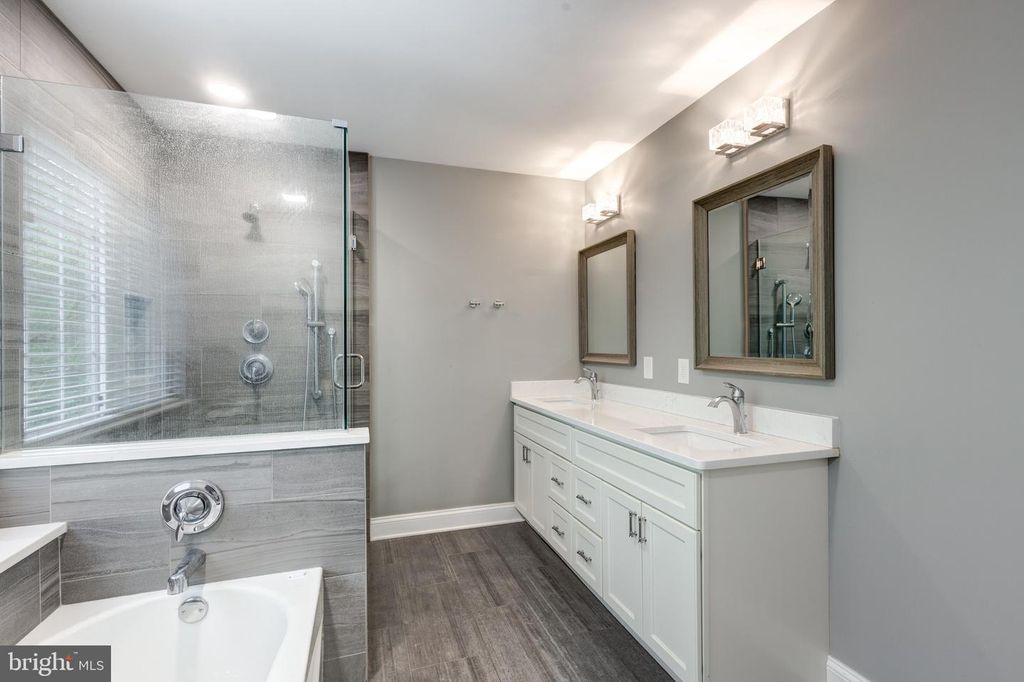 Image 36 of property listing at 17 GOLDEN GRASS CT, Owings Mills, MD 21117