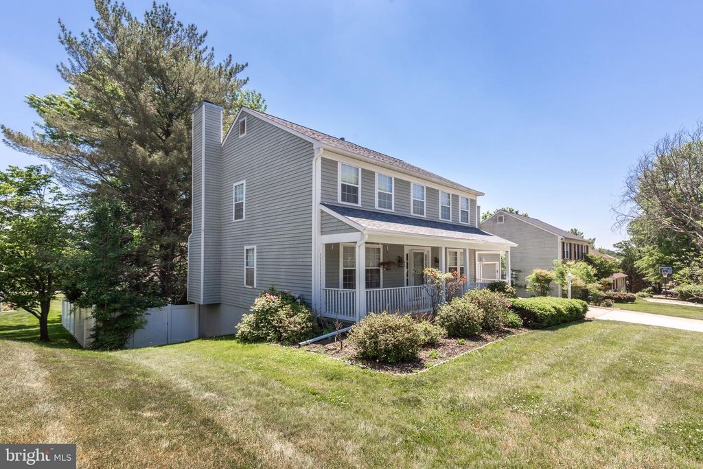 Image 56 of property listing at 17 GOLDEN GRASS CT, Owings Mills, MD 21117