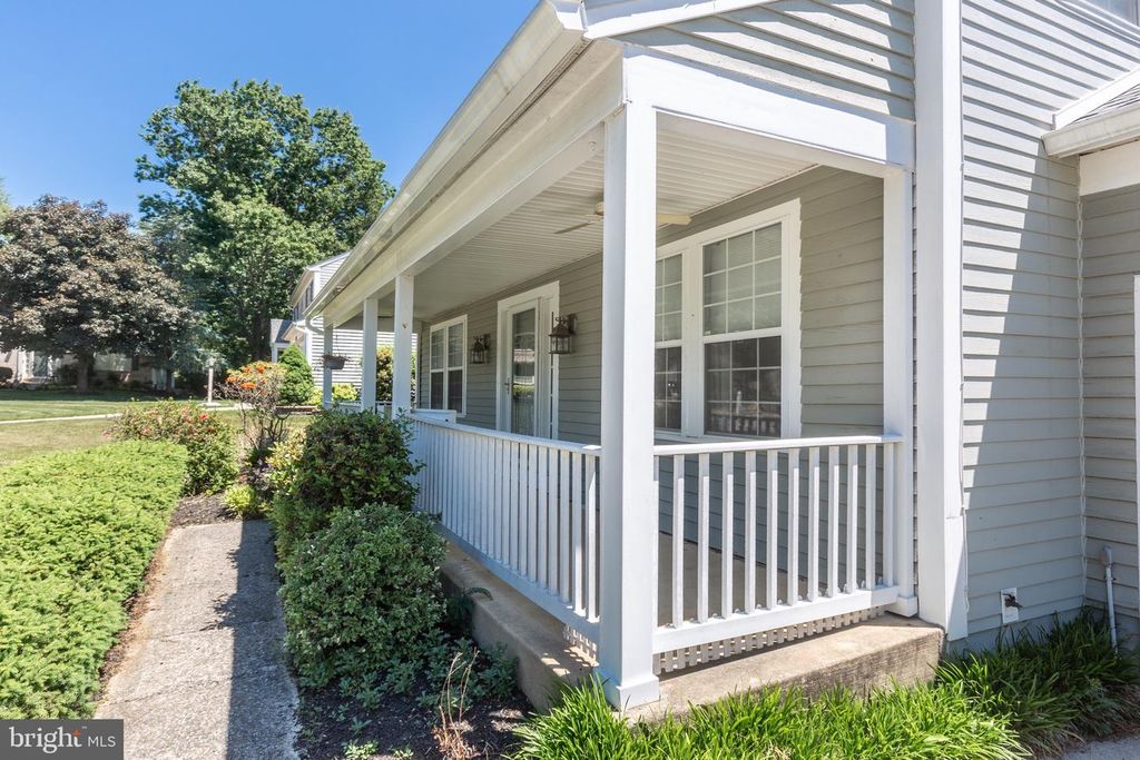 Image 57 of property listing at 17 GOLDEN GRASS CT, Owings Mills, MD 21117