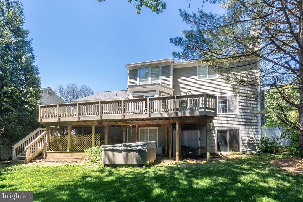 Image 62 of property listing at 17 GOLDEN GRASS CT, Owings Mills, MD 21117