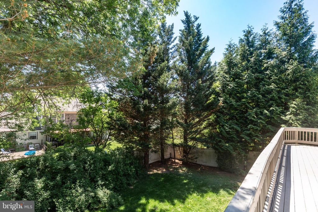 Image 66 of property listing at 17 GOLDEN GRASS CT, Owings Mills, MD 21117